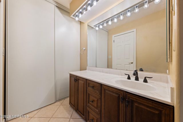 900A Stratford Court A, Manchester, NJ 08759