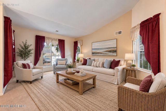 900A Stratford Court A, Manchester, NJ 08759