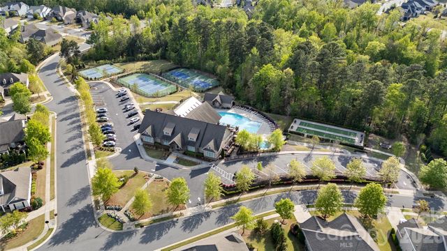 82212 Standing Oak Drive, Charlotte, NC 28278