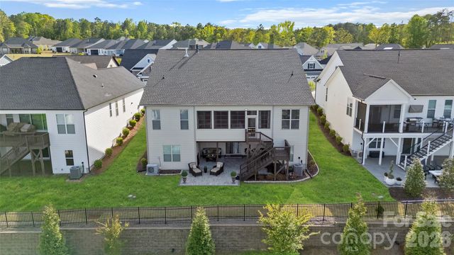 82212 Standing Oak Drive, Charlotte, NC 28278