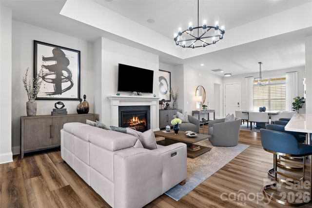 82212 Standing Oak Drive, Charlotte, NC 28278