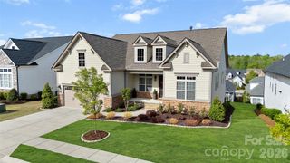 82212 Standing Oak Drive, Charlotte, NC 28278