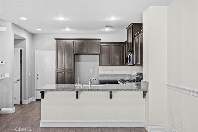 16001 Chase 64, Fontana, CA 92336