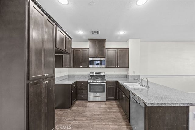 16001 Chase 64, Fontana, CA 92336