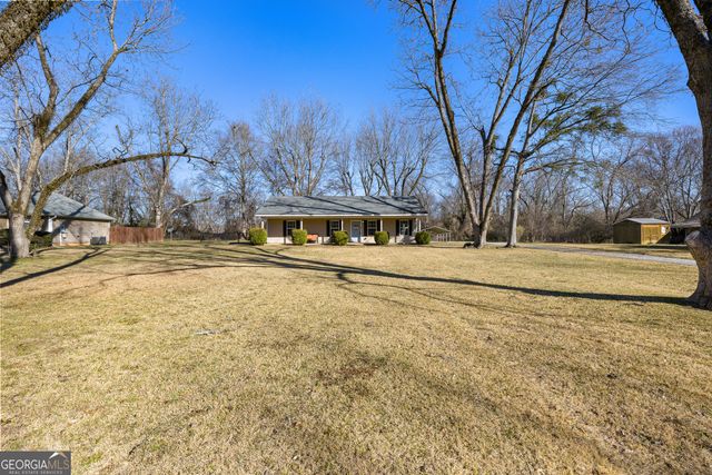 100 Garden Circle, Milner, GA 30257