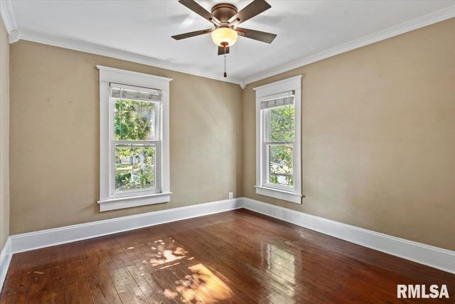 852 S PARK Avenue, Springfield, IL 62704