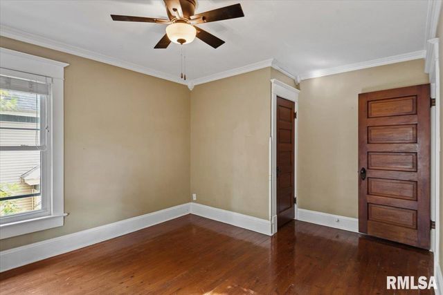 852 S PARK Avenue, Springfield, IL 62704