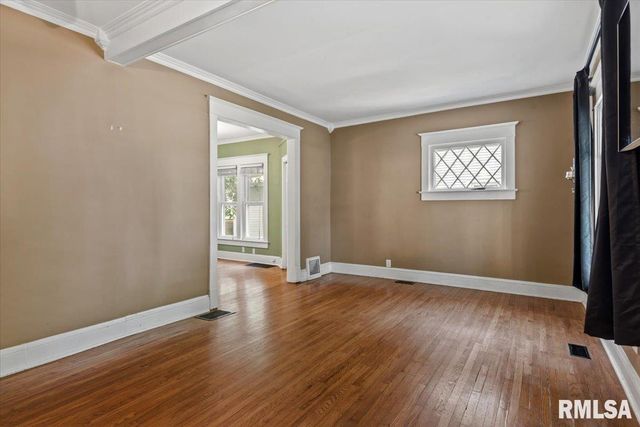 852 S PARK Avenue, Springfield, IL 62704