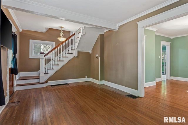 852 S PARK Avenue, Springfield, IL 62704