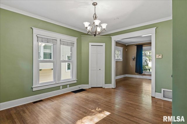 852 S PARK Avenue, Springfield, IL 62704