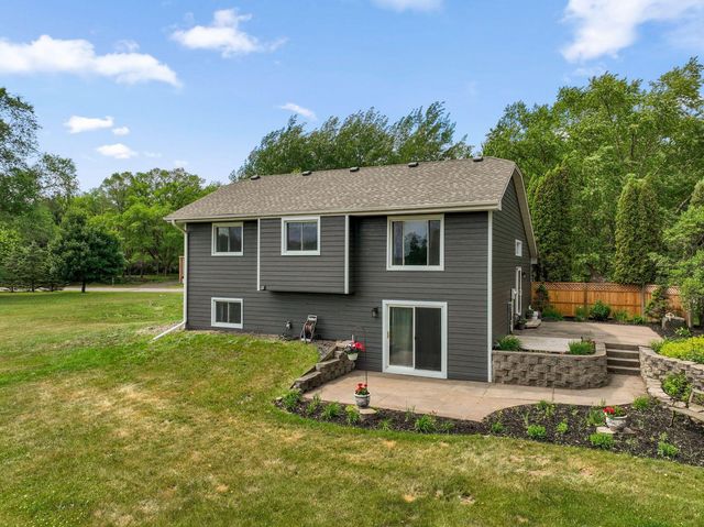 17827 Cleveland Street NW, Elk River, MN 55330