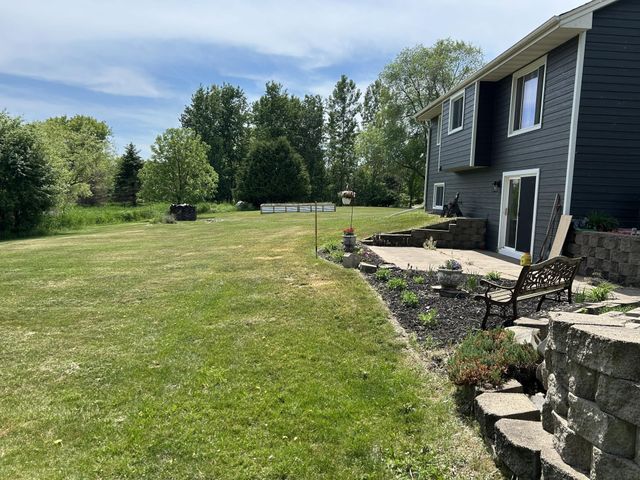 17827 Cleveland Street NW, Elk River, MN 55330