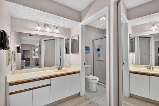 23 Via De Casas Sur 105, Boynton Beach, FL 33426