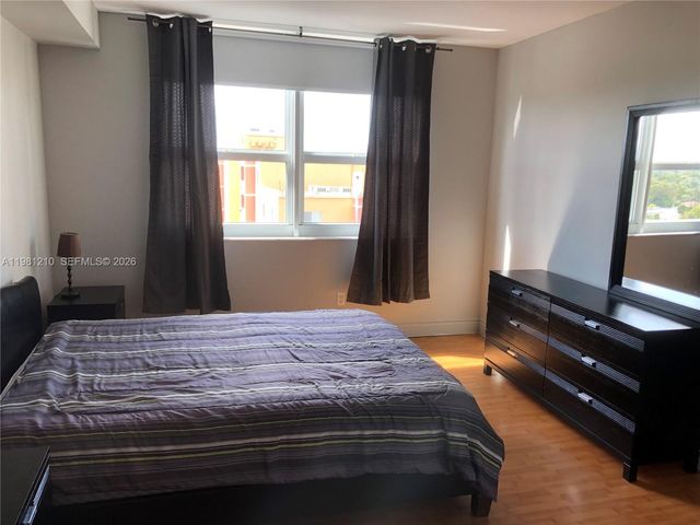 2665 SW 37th Ave 802, Miami, FL 33133