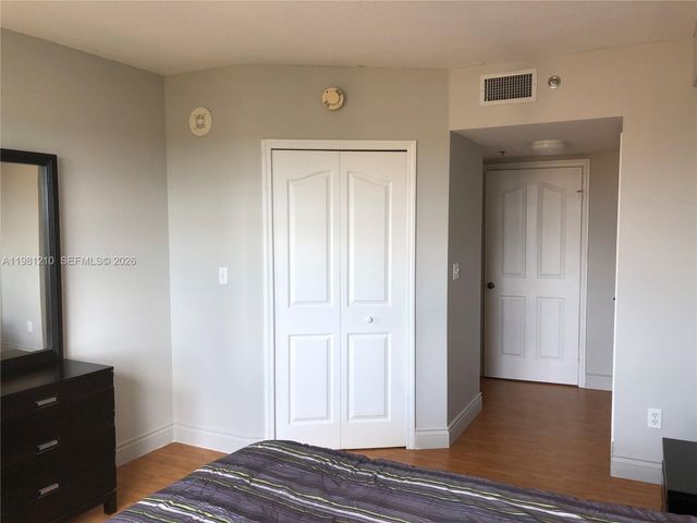 2665 SW 37th Ave 802, Miami, FL 33133