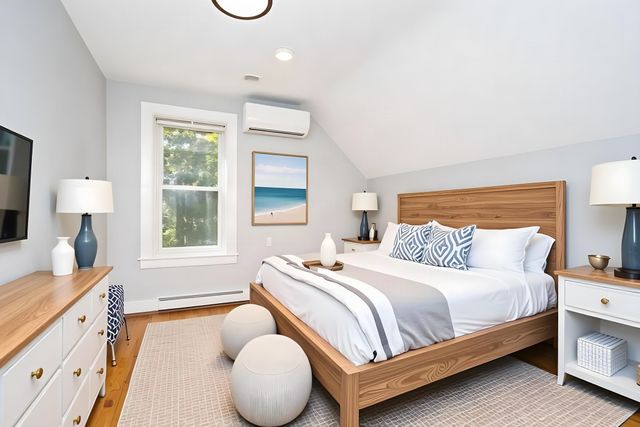 11 Purchase Street, Framingham, MA 01701