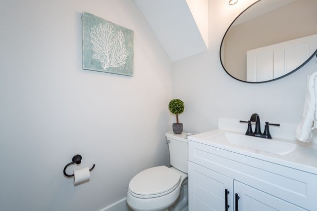 11 Purchase Street, Framingham, MA 01701