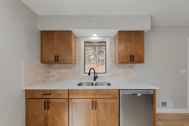 5210 Mount Carmel Road, Carver, MN 55315