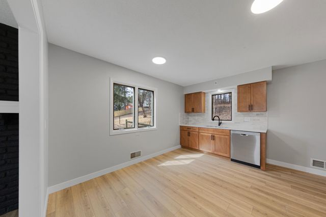 5210 Mount Carmel Road, Carver, MN 55315