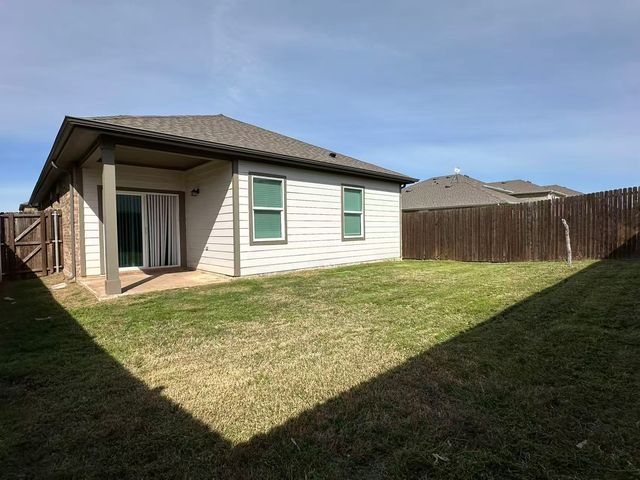 1819 Chapel Hill Road, Princeton, TX 75407