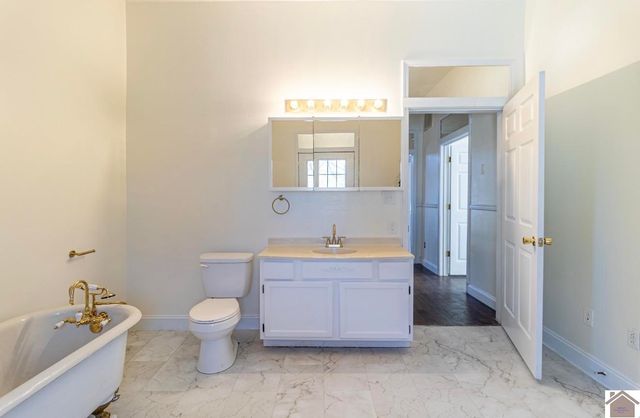 721 Martin Luther King Jr. Drive, Paducah, KY 42001