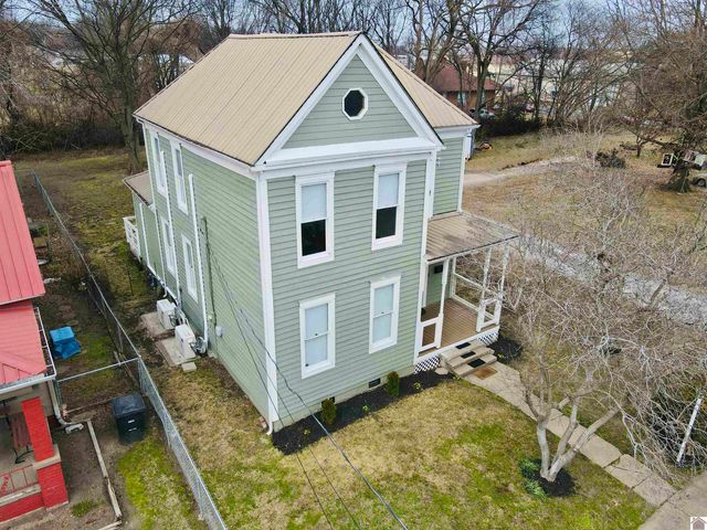 721 Martin Luther King Jr. Drive, Paducah, KY 42001