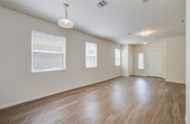 10410 Solitude Way, Houston, TX 77044