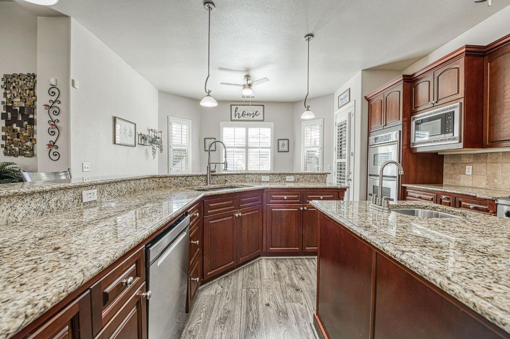 Image 19 of property listing at 1089 Evergreen Street, Selma, CA 93662