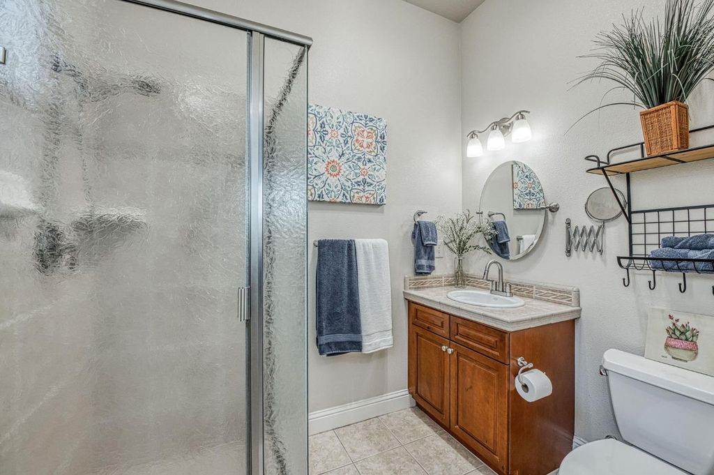 Image 30 of property listing at 1089 Evergreen Street, Selma, CA 93662