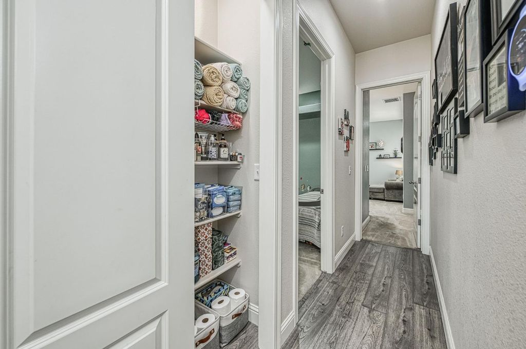 Image 31 of property listing at 1089 Evergreen Street, Selma, CA 93662