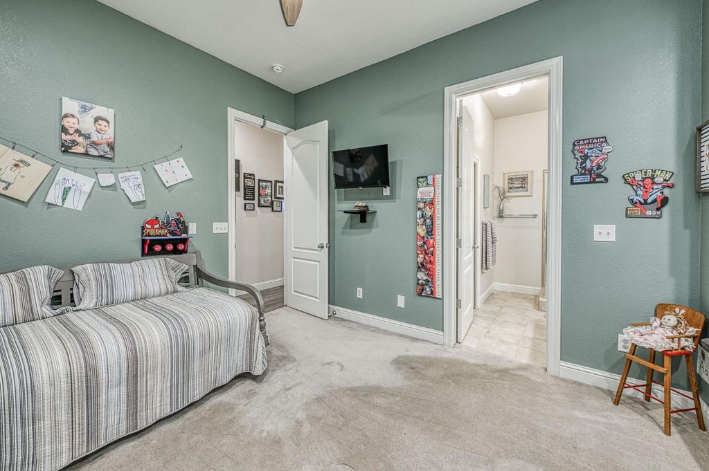 Image 35 of property listing at 1089 Evergreen Street, Selma, CA 93662