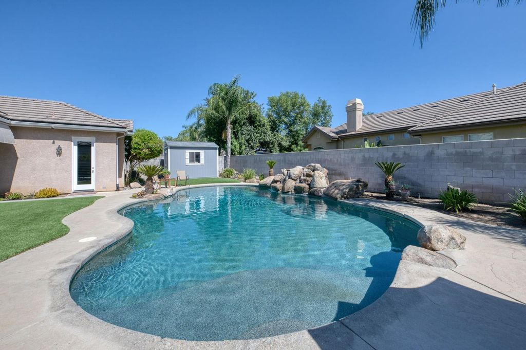 Image 52 of property listing at 1089 Evergreen Street, Selma, CA 93662