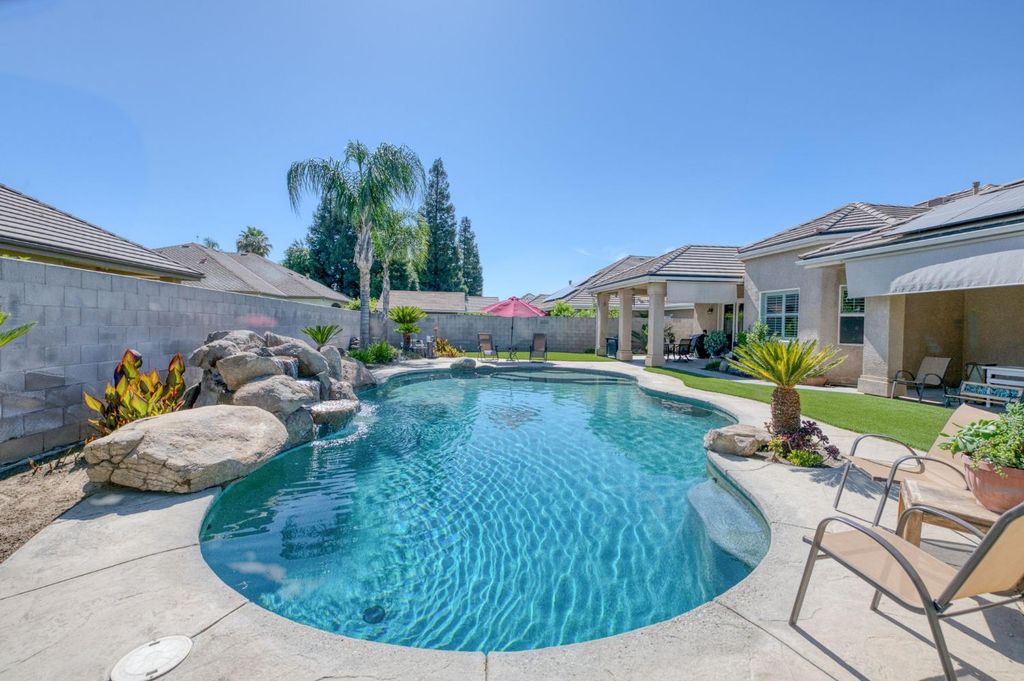Image 55 of property listing at 1089 Evergreen Street, Selma, CA 93662