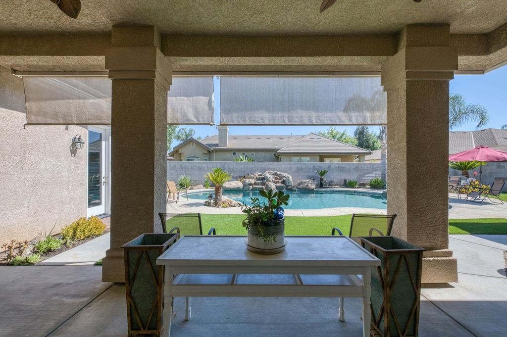 Image 58 of property listing at 1089 Evergreen Street, Selma, CA 93662