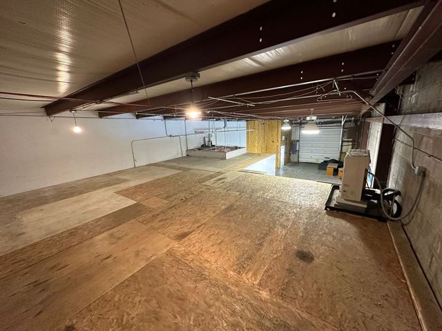 2309 N Ringwood Road A, Mchenry, IL 60050