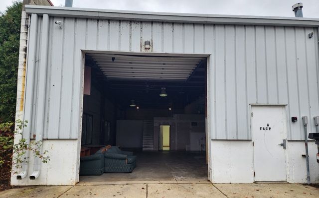 2309 N Ringwood Road A, Mchenry, IL 60050