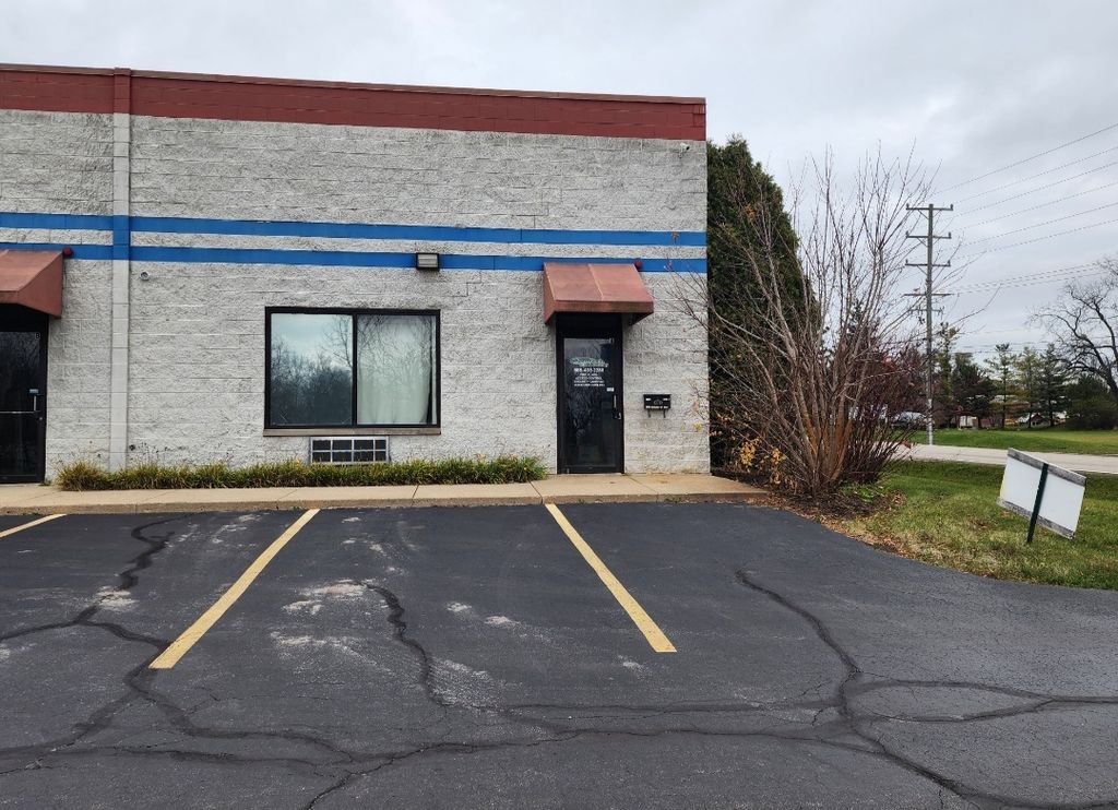 2309 N Ringwood Road A, Mchenry, IL 60050