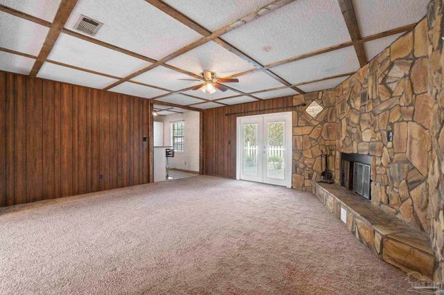 5508 Glass Dr, Pensacola, FL 32505