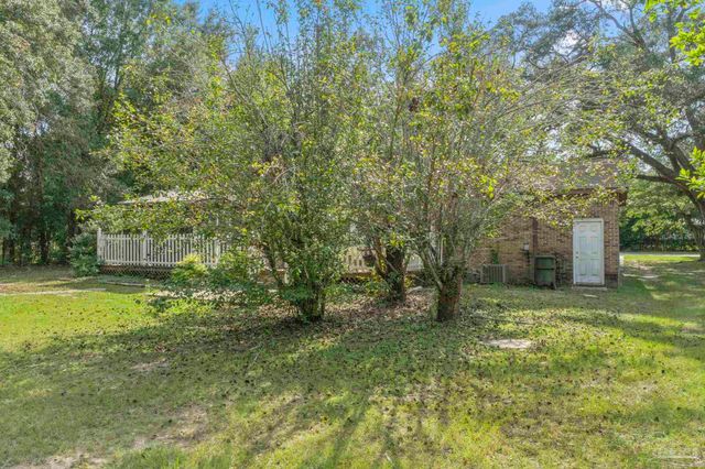5508 Glass Dr, Pensacola, FL 32505