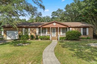 5508 Glass Dr, Pensacola, FL 32505