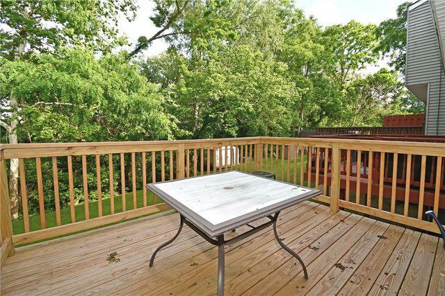 402 Hickory Cir, Canonsburg, PA 15317