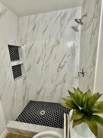 7907 Locksley Road, Houston, TX 77078