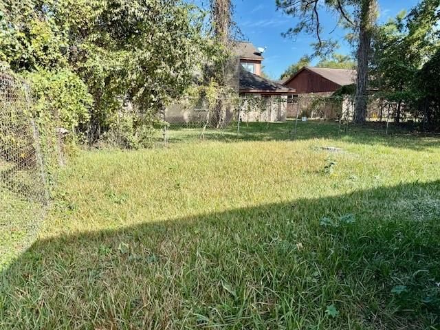 7907 Locksley Road, Houston, TX 77078