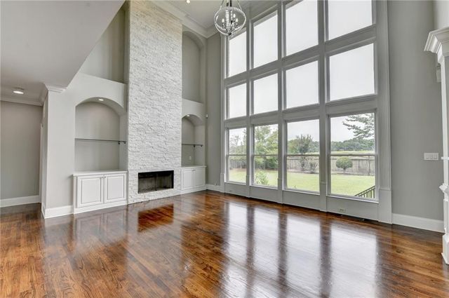 2241 Hunters Green Drive, Lawrenceville, GA 30043