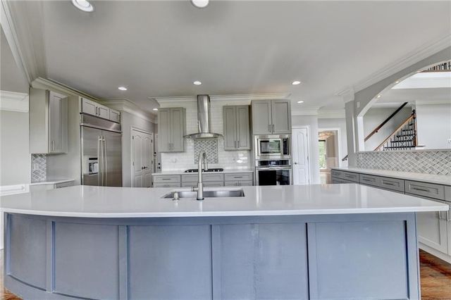 2241 Hunters Green Drive, Lawrenceville, GA 30043