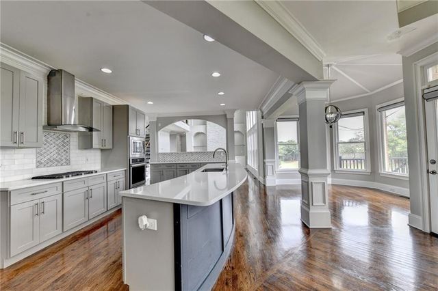 2241 Hunters Green Drive, Lawrenceville, GA 30043