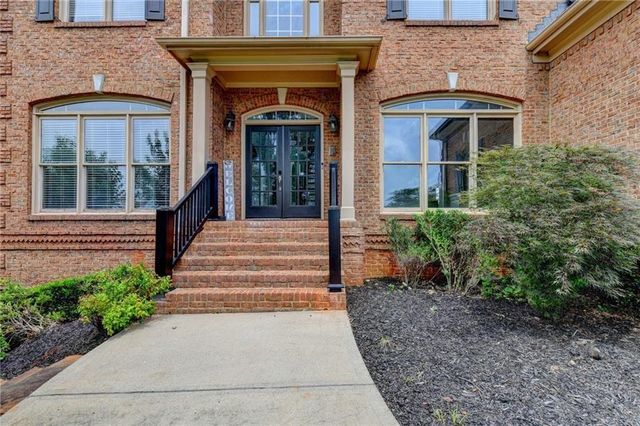 2241 Hunters Green Drive, Lawrenceville, GA 30043
