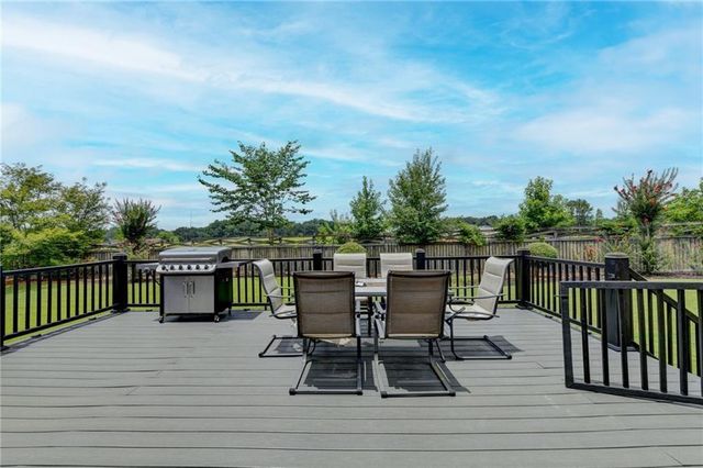 2241 Hunters Green Drive, Lawrenceville, GA 30043