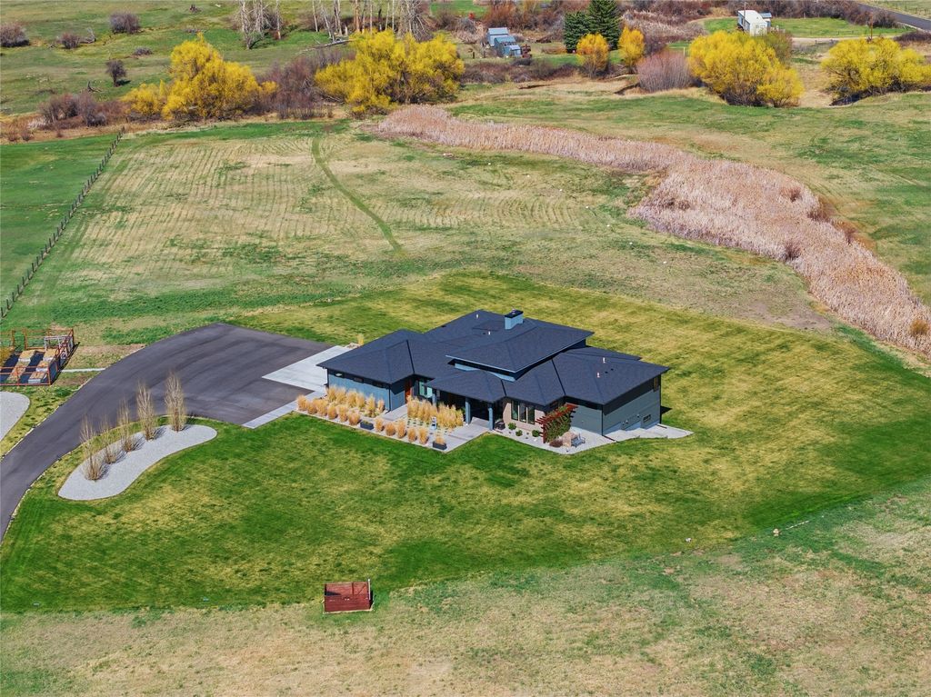773 Stone Creek Loop, Corvallis, MT 59828 photo 4