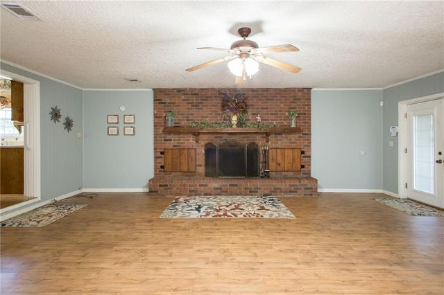 596 Teakwood Road, Alma, GA 31510